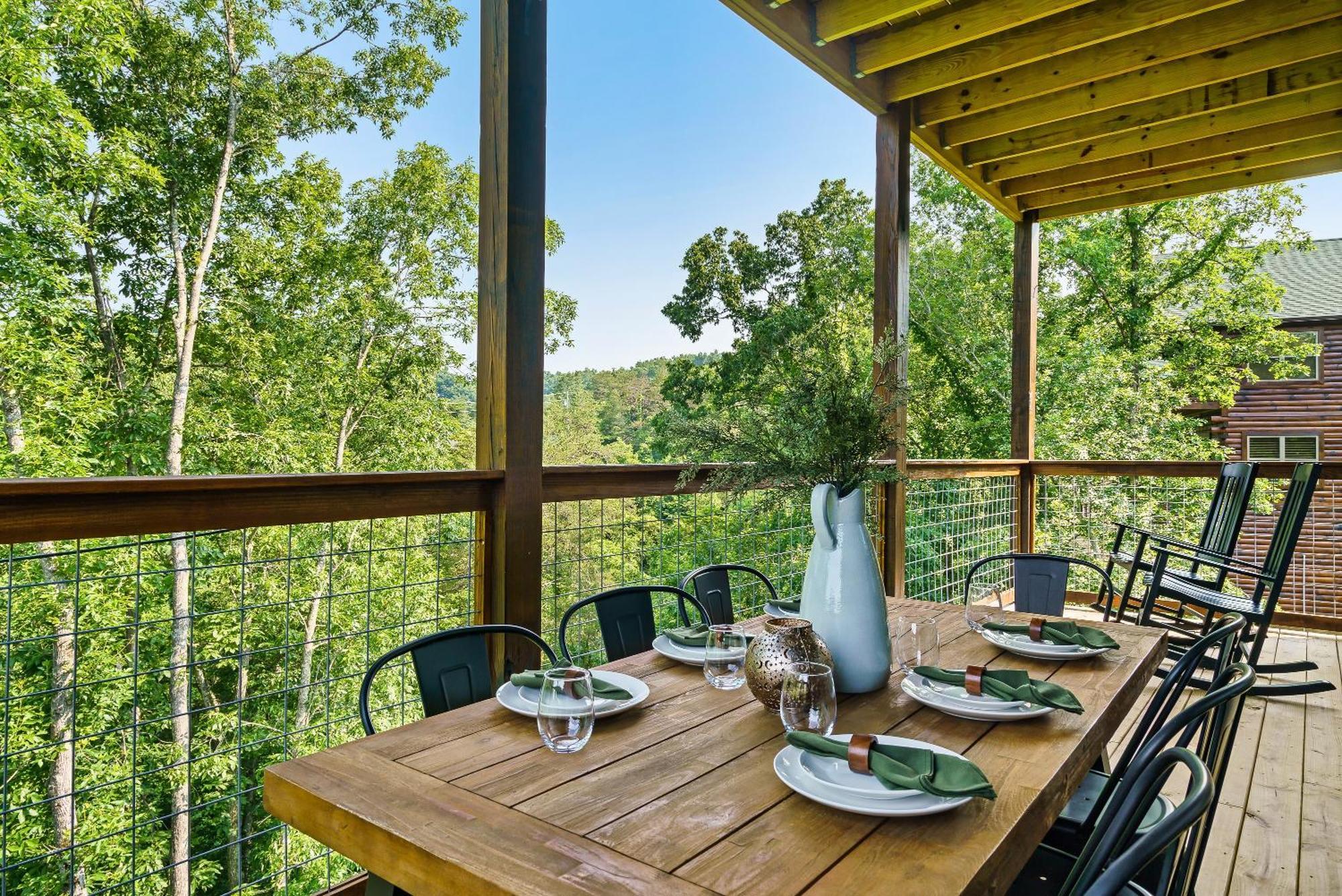 Spring Sale! Indoor Pool, Pet Stays Free, Movie, Hottub Sevierville Exterior photo